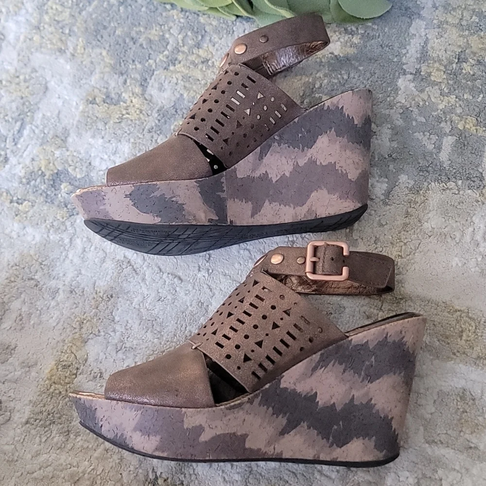 Kenneth Cole Reaction Filet of Sole & WMS